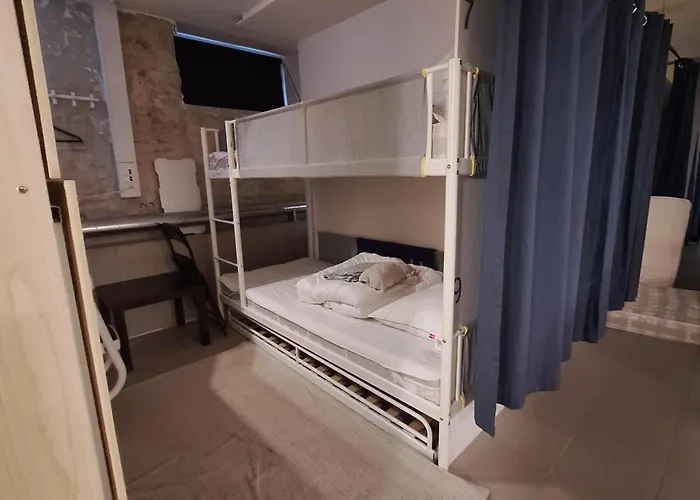 Craizy Hans Vandrarhem Odense